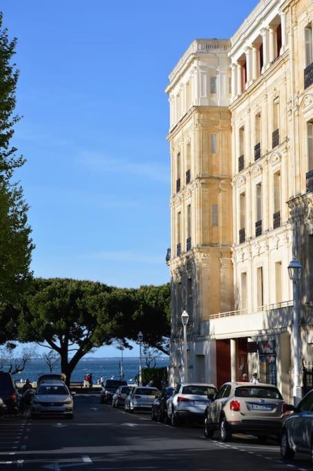 Grand Hotel - Magnifique Appartement Bord De Plage Centrale Arcachon Exteriér fotografie