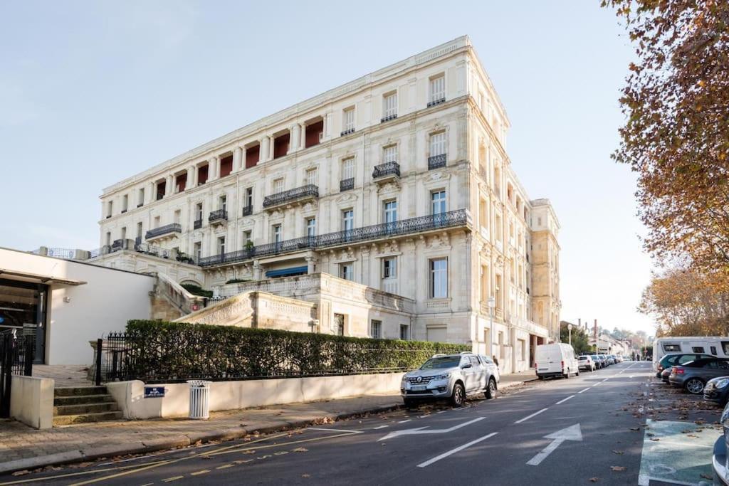 Grand Hotel - Magnifique Appartement Bord De Plage Centrale Arcachon Exteriér fotografie